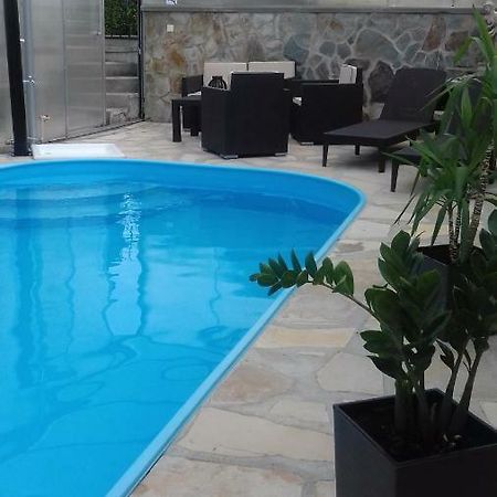 Apartman Ustie Trstena Ngoại thất bức ảnh