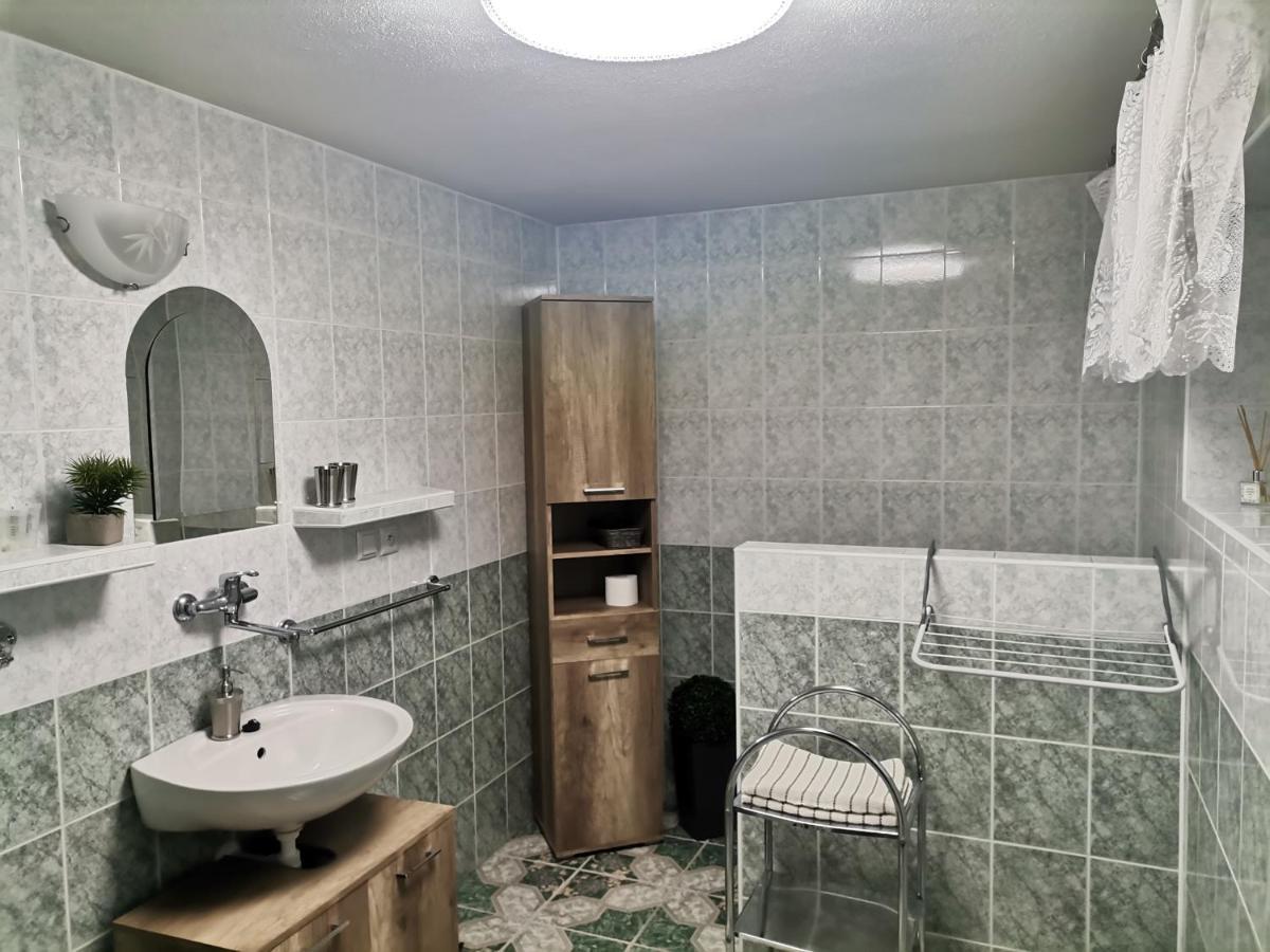 Apartman Ustie Trstena Ngoại thất bức ảnh