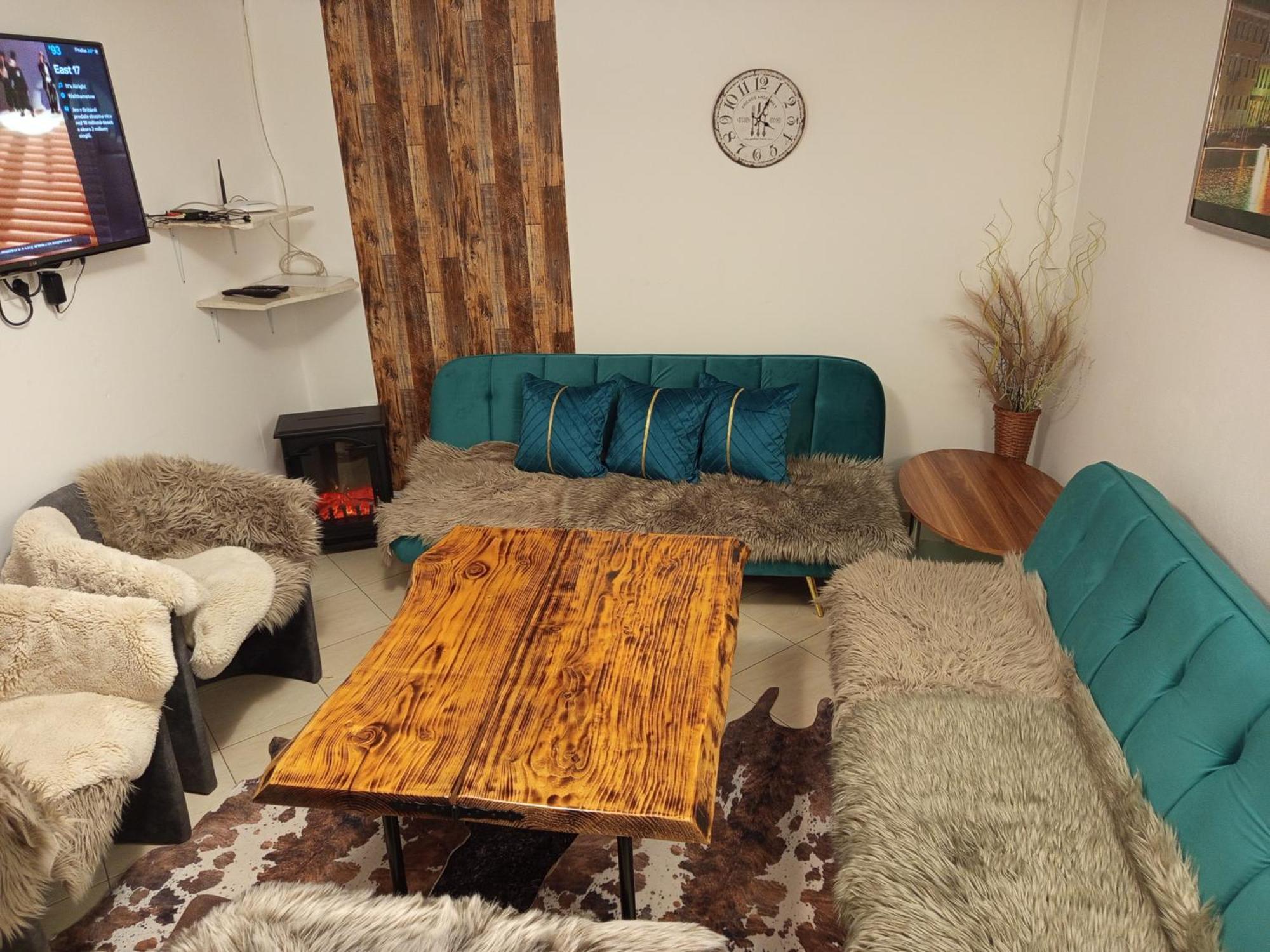Apartman Ustie Trstena Ngoại thất bức ảnh